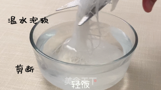 肉末粉丝包菜丨鲜脆可口特别入味的做法步骤：2