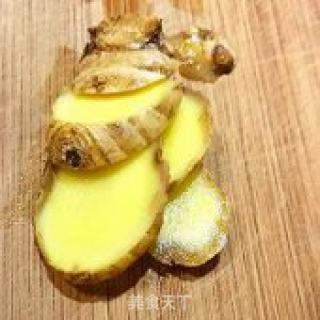 排骨炖木瓜，木瓜真的能丰胸吗？如何丰胸？立佳人魅力女性的做法步骤：1