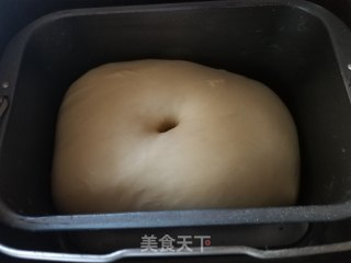 奶黄菠萝包的做法步骤：4