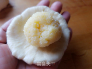 奶黄菠萝包的做法步骤：9