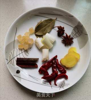 红烧肉的做法步骤：6
