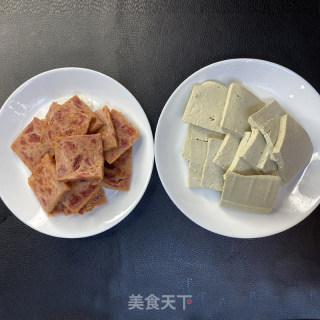 凉拌午餐肉的做法步骤：2