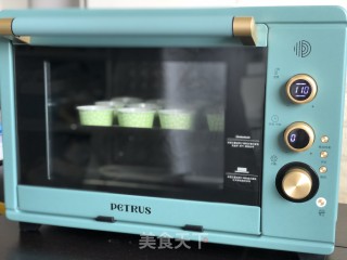 纸杯蛋糕的做法步骤：16