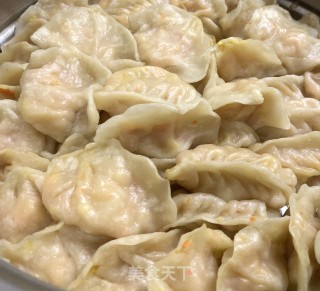 芹菜猪肉蒸饺的做法步骤：6