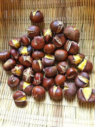炒栗子的做法步骤：9