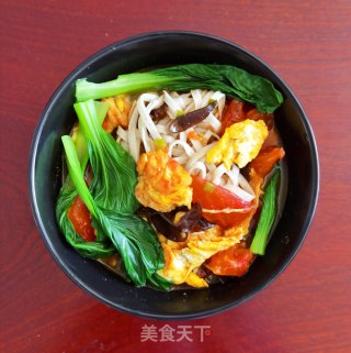 西红柿鸡蛋豌豆面的做法步骤：8