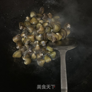 姜葱爆炒砚的做法步骤：4