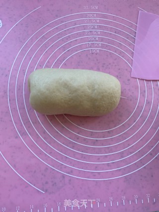 毛毛虫豆沙面包的做法步骤：5