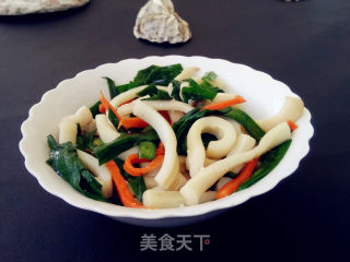 鱿鱼炒韭菜的做法步骤：9