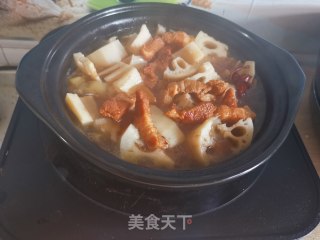 莲藕炖五花肉的做法步骤：7
