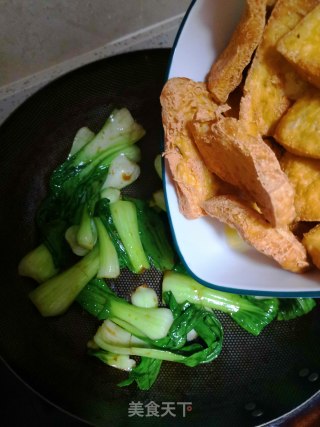 蚝油油菜炒豆腐的做法步骤：6