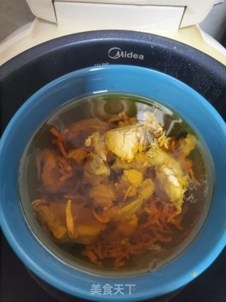 虫草花排骨汤的做法步骤：5