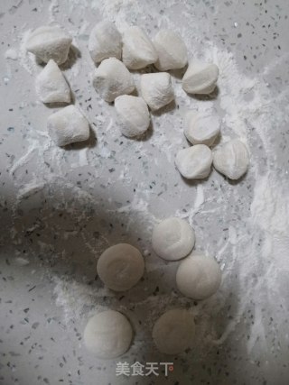 浓汤宝猪肉青椒馅饺子的做法步骤：5