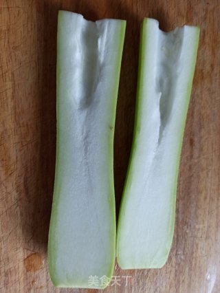 五花肉炒瓠子瓜的做法步骤：1