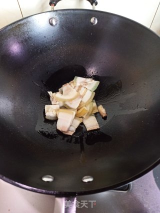 五花肉炒瓠子瓜的做法步骤：3