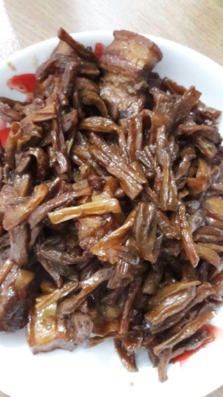 五花肉烧干豆角的做法步骤：13