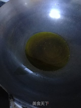 柿子炒鸡蛋的做法步骤：3