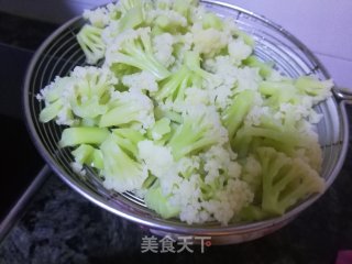 蒜香菜花的做法步骤：1