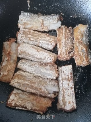 煎刀鱼的做法步骤：5