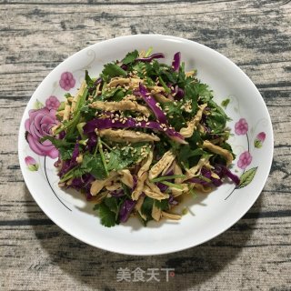 紫甘蓝拌鸡丝的做法步骤：7