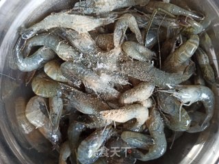 香酥小河虾的做法步骤：3