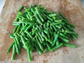蒜蓉豇豆的做法步骤：3
