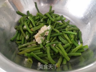 蒜蓉豇豆的做法步骤：4
