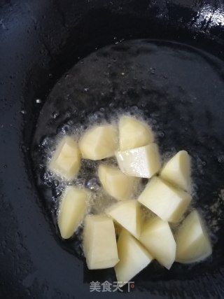 红烧肉烧豆角的做法步骤：3