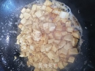 西芹肉丝烧嫩豆腐的做法步骤：5