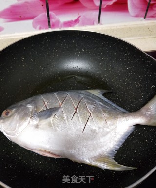 红烧金昌魚的做法步骤：2