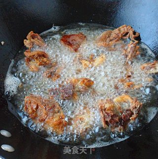 香酥椒盐鸭架的做法步骤：5
