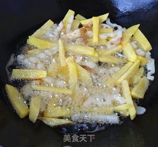 干锅大虾的做法步骤：2