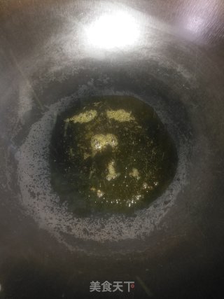 青椒炒腊肠的做法步骤：3