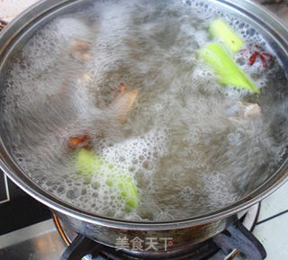 鸭架冬瓜汤的做法步骤：4