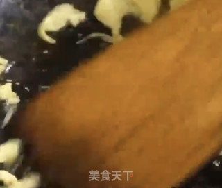 海胆炒饭的做法步骤：3