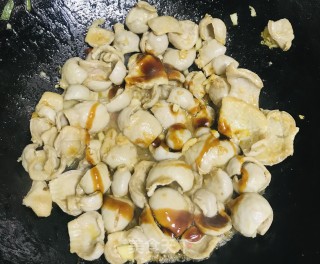 酸菜炒鸡肚的做法步骤：8