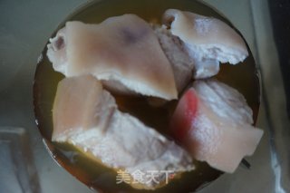 妈妈的味道——酒酿炖蹄髈的做法步骤：5