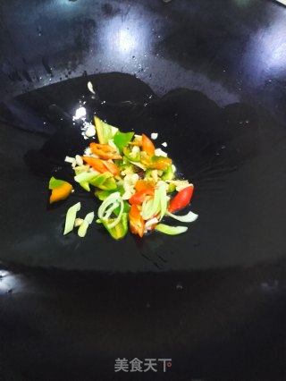 五花肉炒圆白菜的做法步骤：7