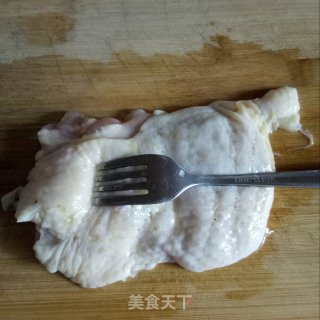 五香炸鸡块的做法步骤：1