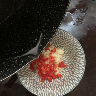 粉丝蒸鱿鱼的做法步骤：4