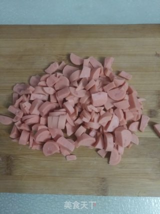 秘制剁椒火腿面包的做法步骤：3