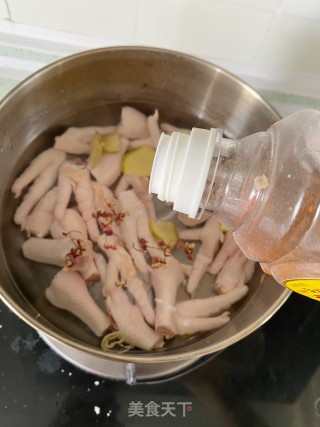 酸辣柠檬凤爪的做法步骤：3