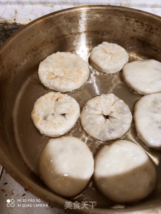 梅干菜烧肉烧饼的做法步骤：11