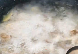 红烧土豆鸡的做法步骤：1