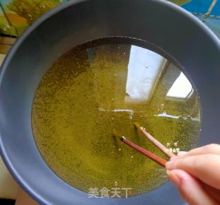 经典家常炸萝卜素丸子（不油腻外焦里软）炸豆腐丸子的做法步骤：4