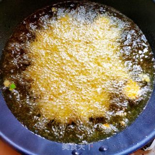 经典家常炸萝卜素丸子（不油腻外焦里软）炸豆腐丸子的做法步骤：5