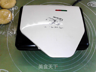 花生酱与华夫：芝士花生酱夹心华夫饼的做法步骤：12