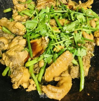 豇豆焖鸡的做法步骤：9
