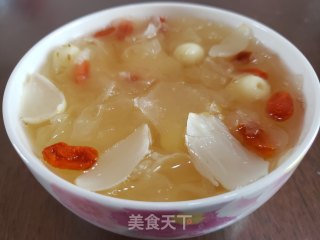 银耳莲子羹的做法步骤：5