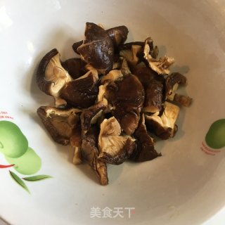 荷香糯米鸡翅的做法步骤：3